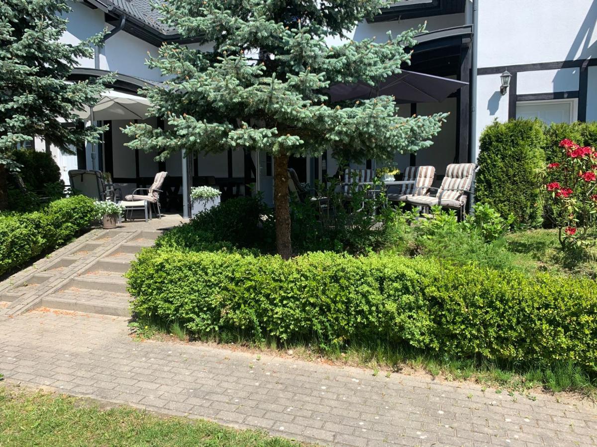 Apartamenty Na Skarpie Debina  Exteriör bild